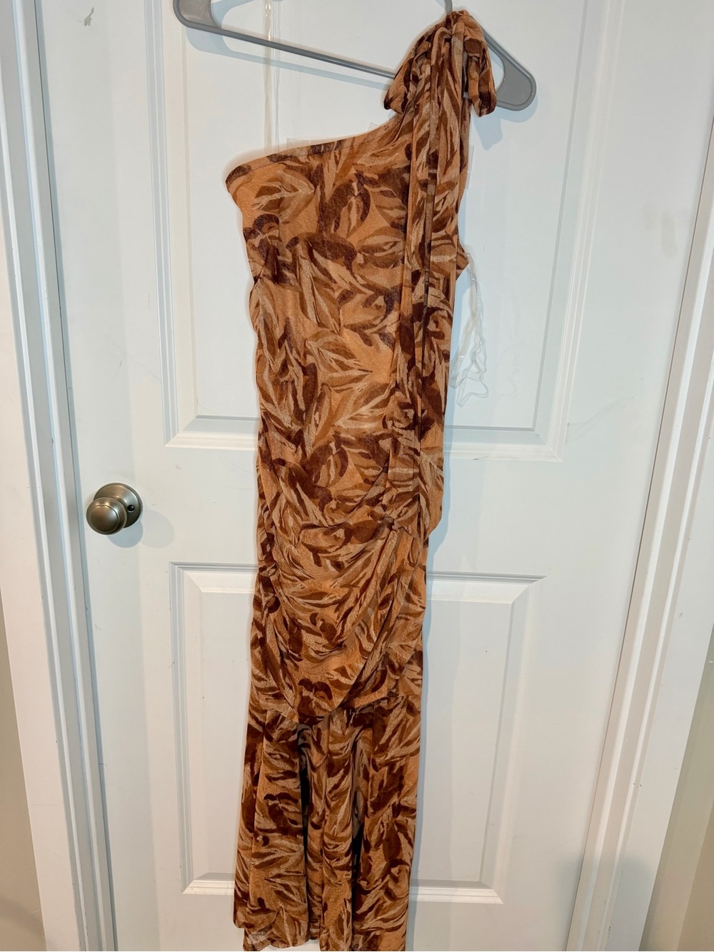 Ember One-Shoulder Flattering Brown and Gold Leaf-Print Maxi Dress